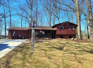 2011 Otsego Dr, Fort Wayne, IN 46825