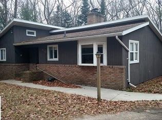 242 W Oak St, Au Gres, MI 48703