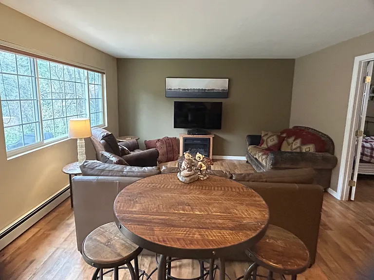 9029 Cascade Ave — Photo 10