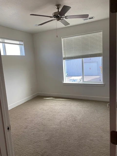 1 bed, 792 sqft, $1,707 — Photo 3