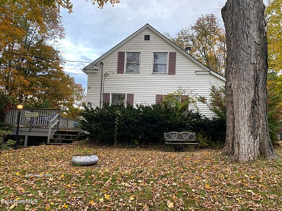 2nd image of 95 Curtis St