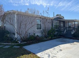 5000 Allen Genoa Rd TRAILER 124, Pasadena, TX 77504