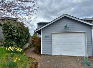 3177 NE Flintlock Pl, Corvallis, OR 97330
