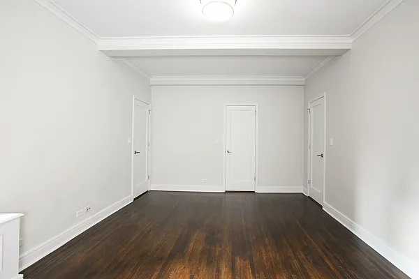 Rented by Stonehenge NYC LLC | media 156