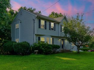 798 Glastonbury Tpke, Portland, CT 06480