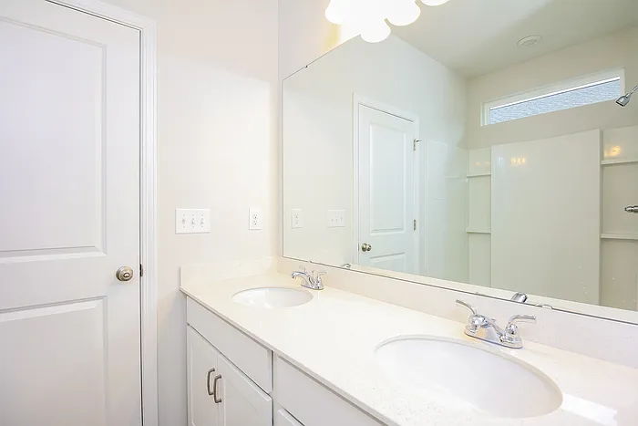 183 Dorian Loop — Photo 10
