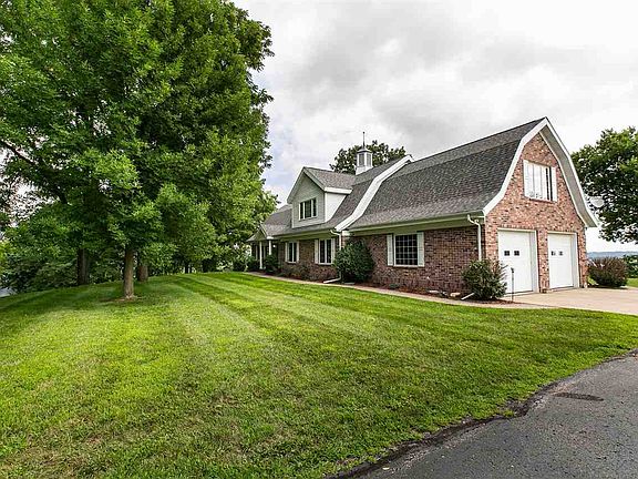 2nd image of 21260 Country Squire Ln