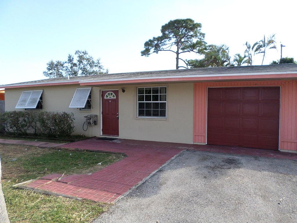 1st image of 5926 Basil Dr