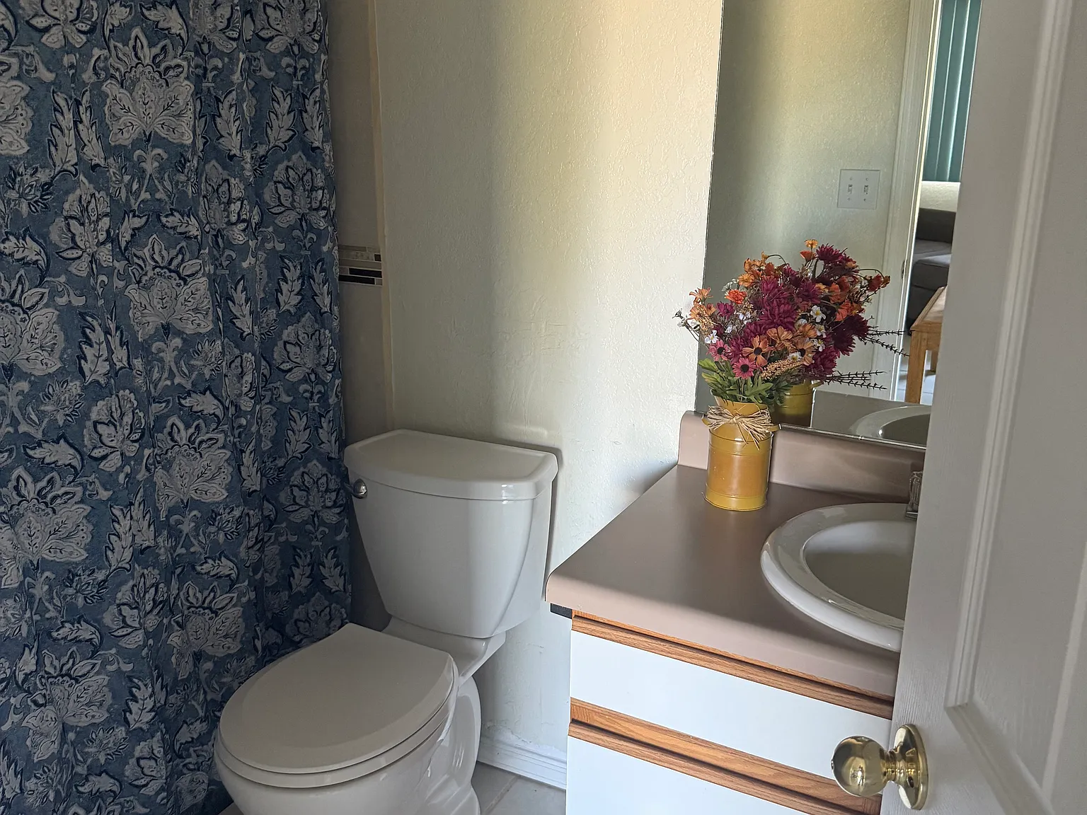 Beautiful furnished studio — Photo 4