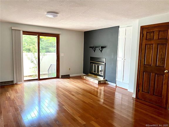 5th image of 2 Saint Marc Cir #H