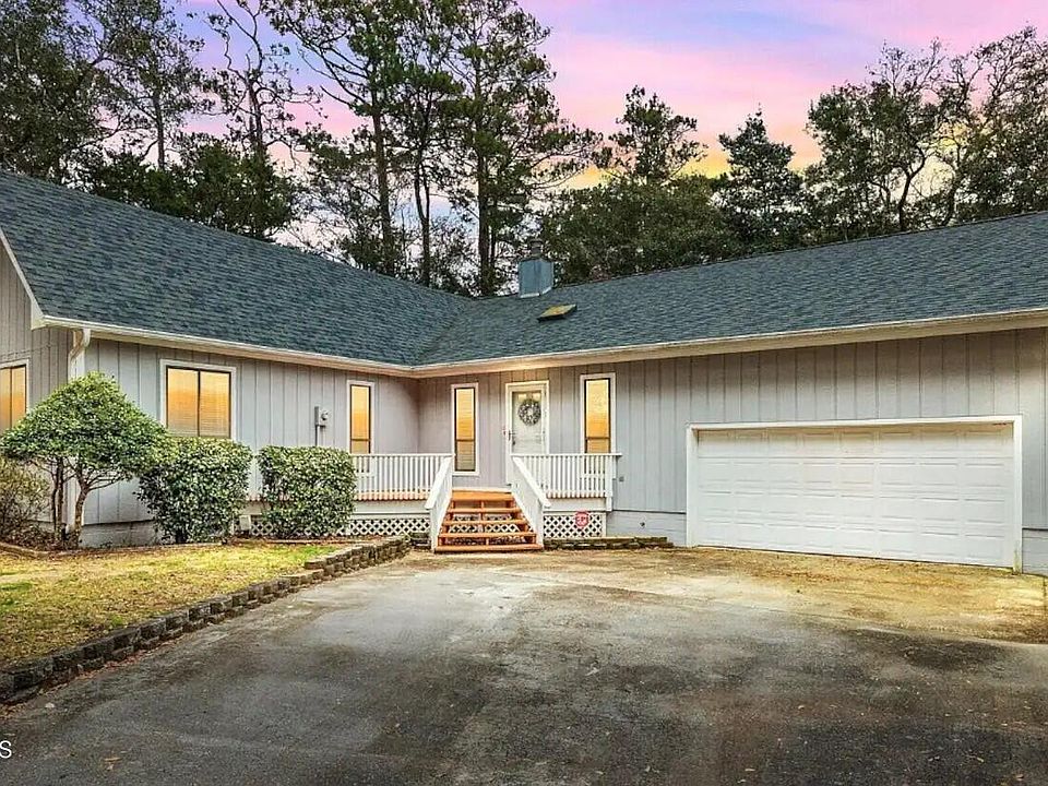 1st image of 255 Oakleaf Dr