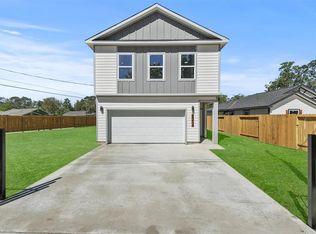 8304 Shady Dr, Houston, TX 77016