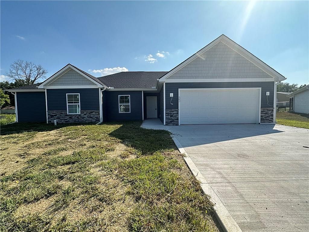 201 Blackberry Cir, Archie, MO 64725 MLS 2452774 Zillow