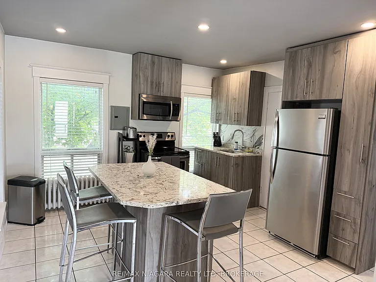 4691 River Rd #6 — Photo 11
