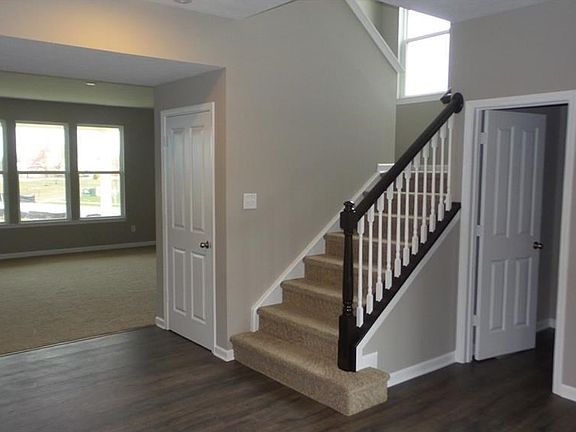 4th image of 7729 Tanager Ct
