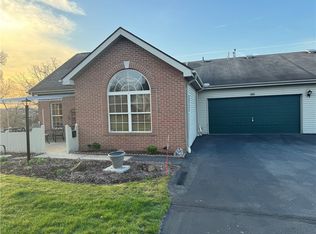 5140 Polo Fields Dr, Gibsonia, PA