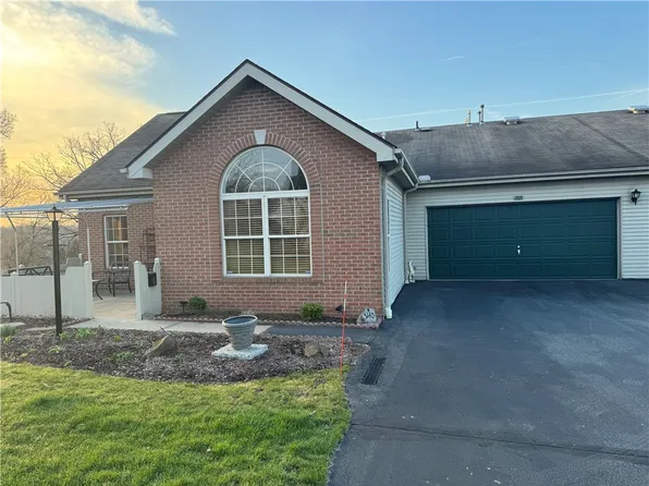 5140 Polo Fields Dr, Gibsonia, PA 15044