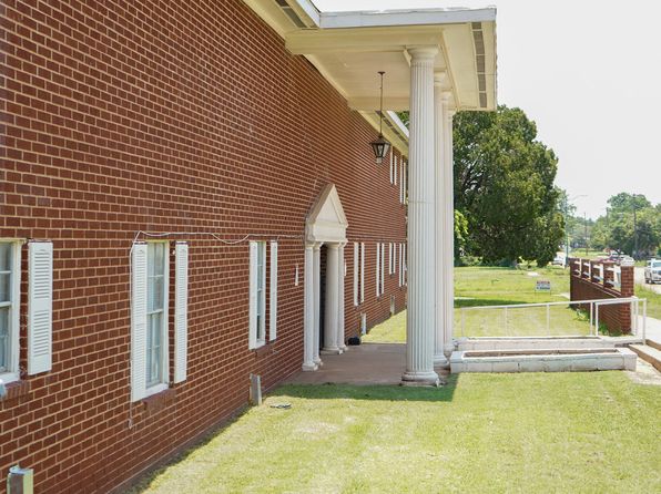 1201 Austin St #205