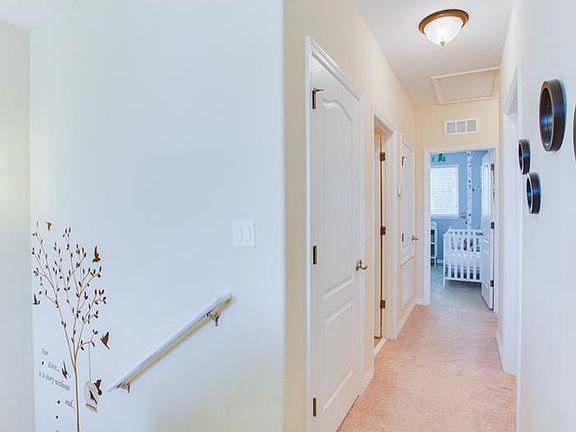 4th image of 2508 Seven Oaks Dr