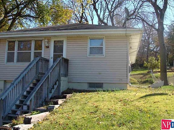 2nd image of 18416 18th St