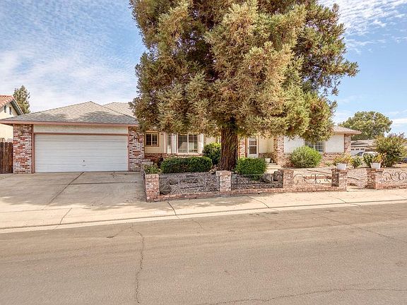 5th image of 512 Thompson Way