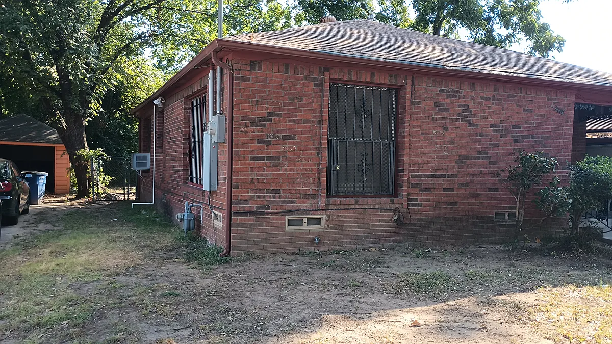 Building Photo - 3717 Myrtle St