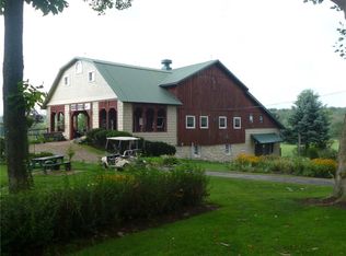 9170 Lake Pleasant Rd, Erie, PA 16509