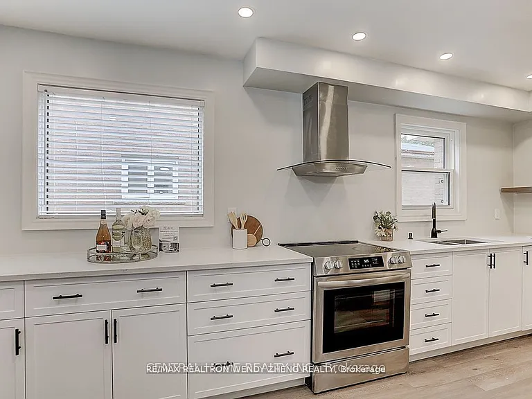 12 Woolen Mill Rd — Photo 12