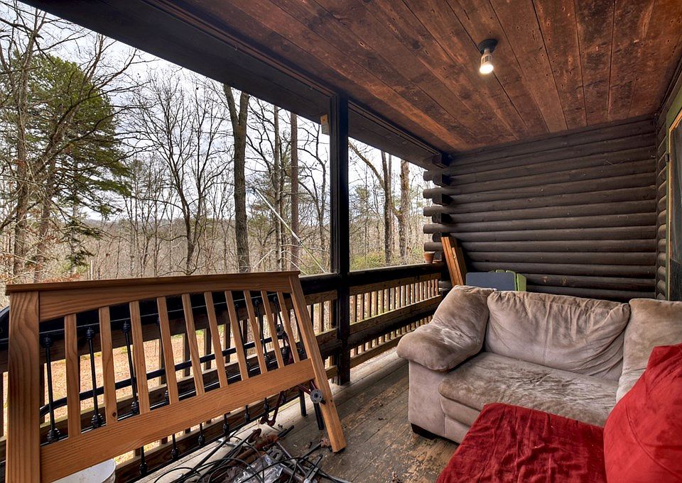 13th image of 1266 Humphrey Mill Rd