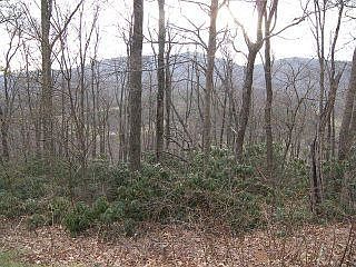 1st image of Savannah Dr