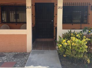 2765 W 61st Pl APT 202, Hialeah, FL 33016