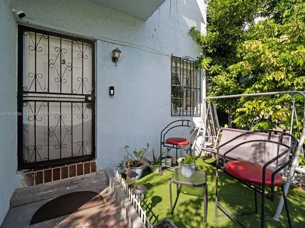 4470 NW 9th St APT 3, Miami, FL 33126