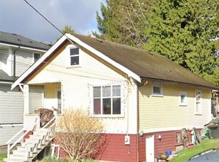 215 9th Ave, New Westminster, BC