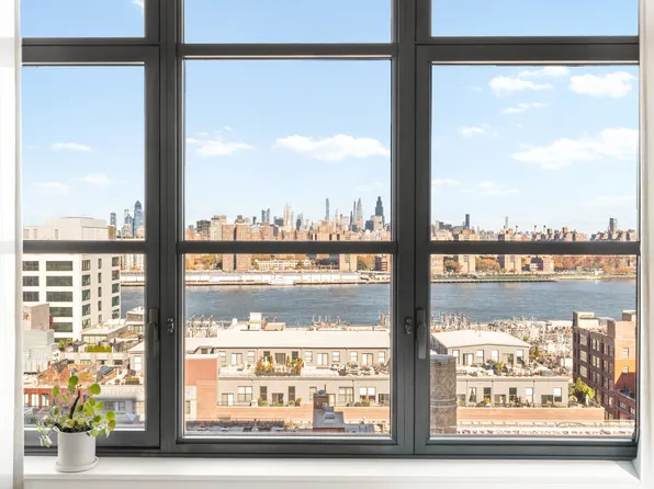 180 Front Street image 2 of 21