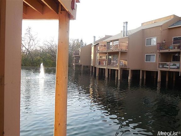 5th image of 8032 Arcade Lake Ln