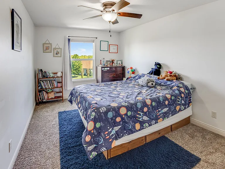 1208 White Oak Rd — Photo 25