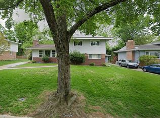 811 Arrington Dr, Silver Spring, MD 20901