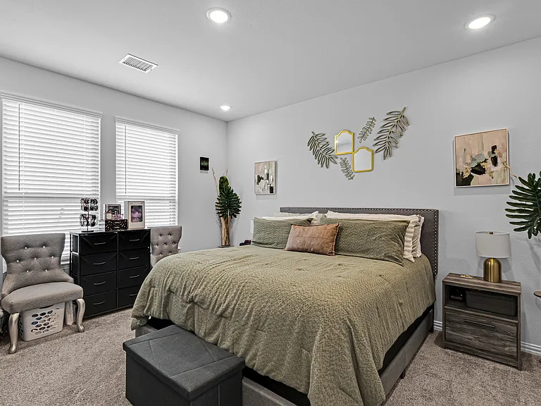 1116 Redcoat Dr — Photo 10
