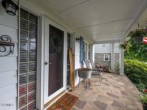 5th image of 708 Liberty St