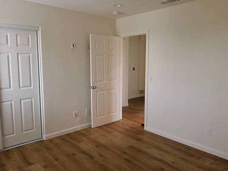 18606 Valley Blvd #1 — Photo 19