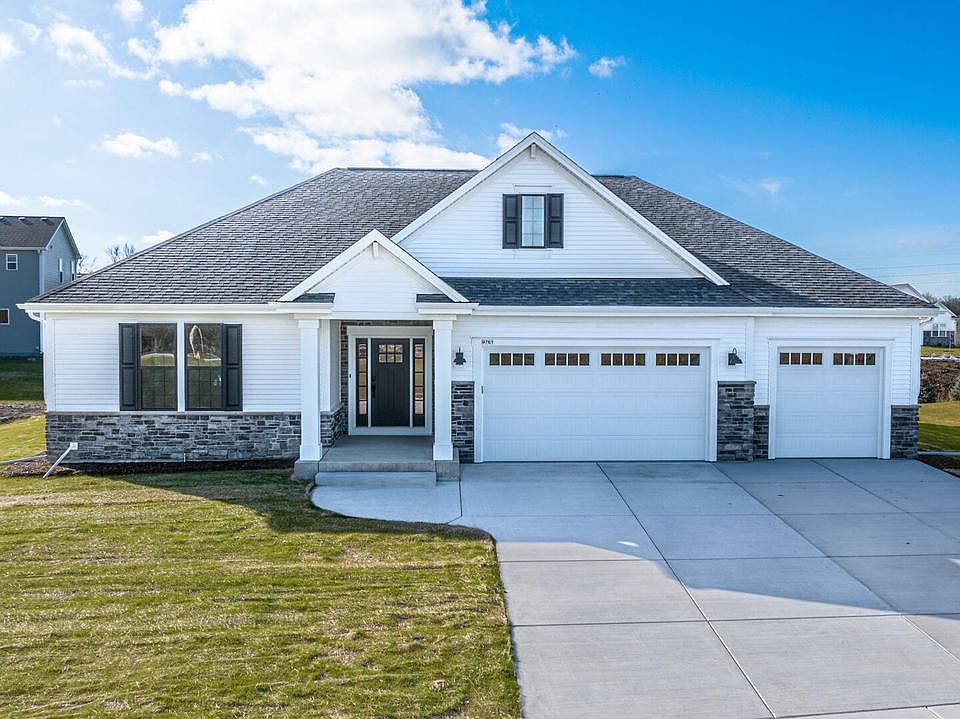 1st image of 9761 South Bergamont DRIVE