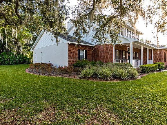 3rd image of 544 Peninsular Dr