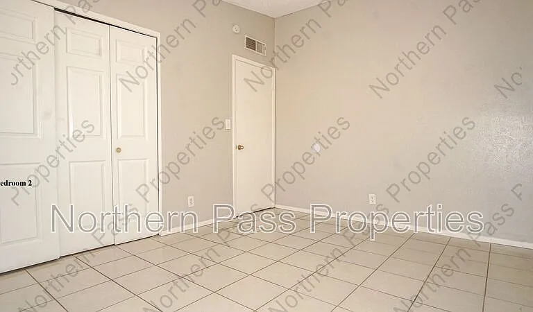 244 Mardi Gras Dr — Photo 19