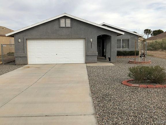 4th image of 9852 S Phoenix Dr