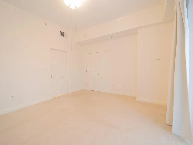 2520 Robinhood St #505 — Photo 30