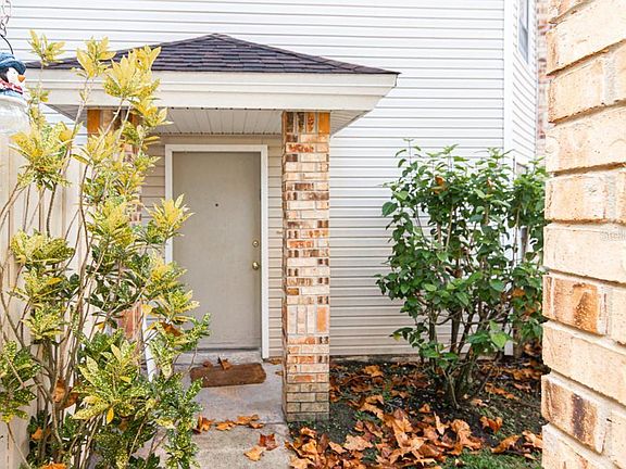 2nd image of 2822 Fox Squirrel Dr #2822