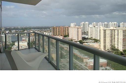 3rd image of 17121 Collins Ave APT 2508