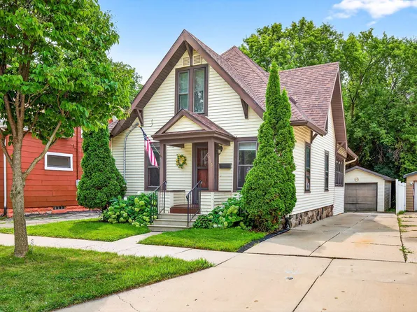 1015 E Eldorado St, Appleton, WI 54911