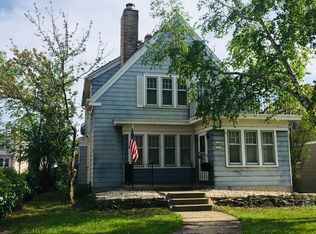 1709 E Beverly Rd, Milwaukee, WI 53211