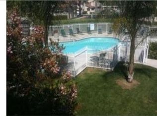 695 Azure Ln UNIT 4, Corona, CA 92879